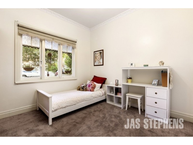 51 Queensville St, Kingsville VIC 3012