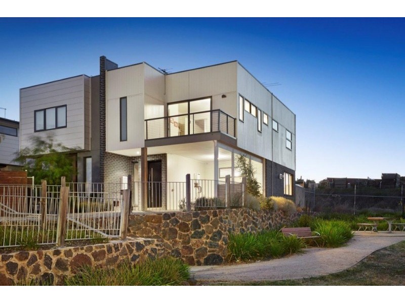 37 Park Ave, West Footscray VIC 3012