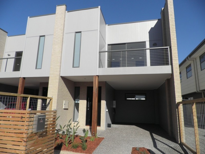 2 Stony Lane, West Footscray VIC 3012