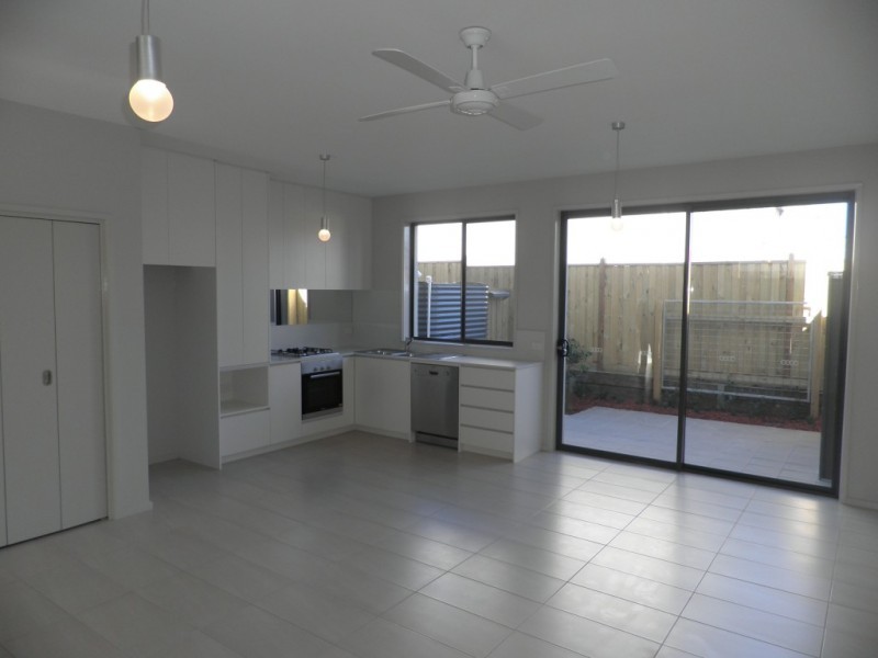 2 Stony Lane, West Footscray VIC 3012