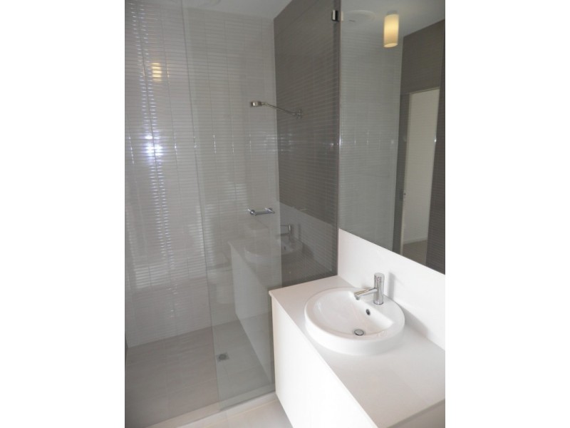 2 Stony Lane, West Footscray VIC 3012