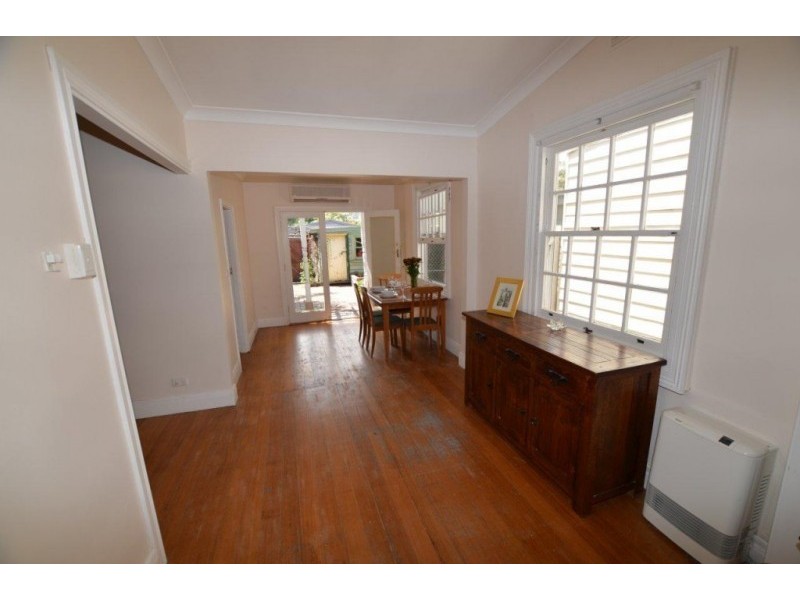 16 Fitzroy Street, Footscray VIC 3011