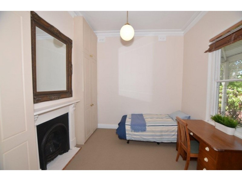 16 Fitzroy Street, Footscray VIC 3011