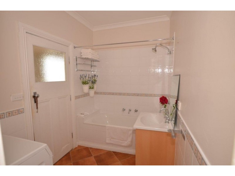 16 Fitzroy Street, Footscray VIC 3011