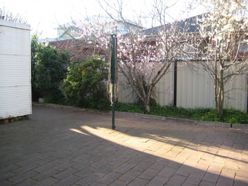 409 Geelong Road, Kingsville VIC 3012