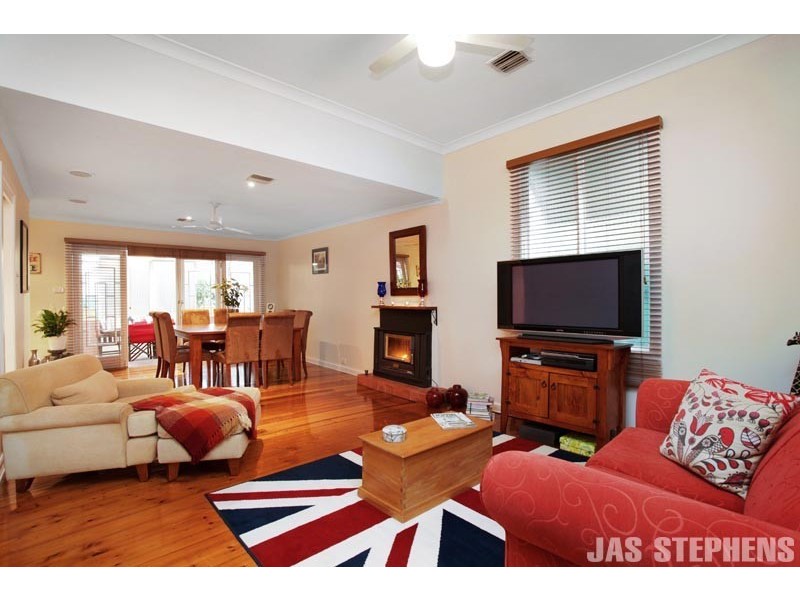 49 Elphinstone Street, Footscray VIC 3011