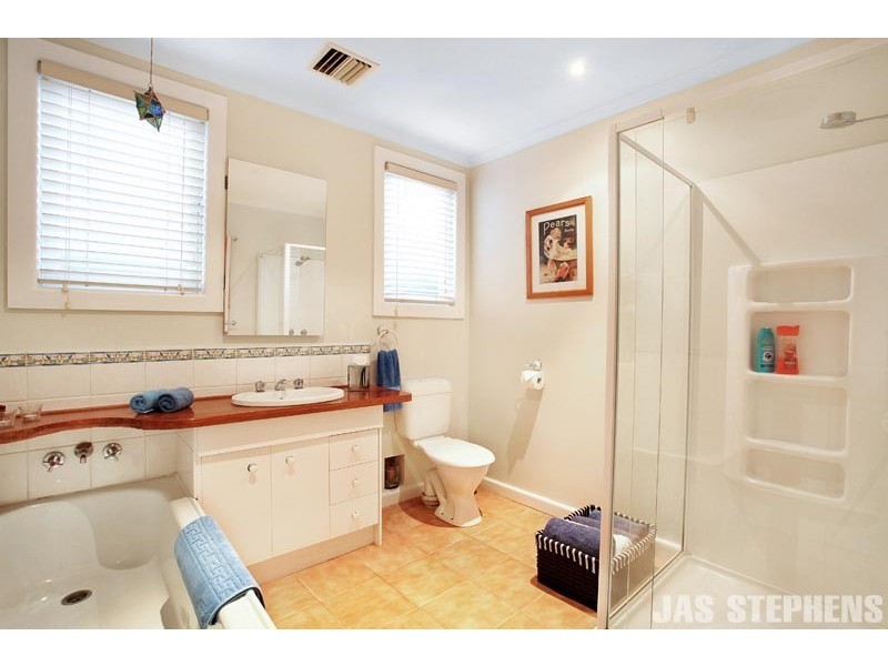 49 Elphinstone Street, Footscray VIC 3011