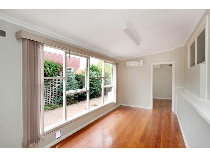 94 The Avenue, Spotswood VIC 3015