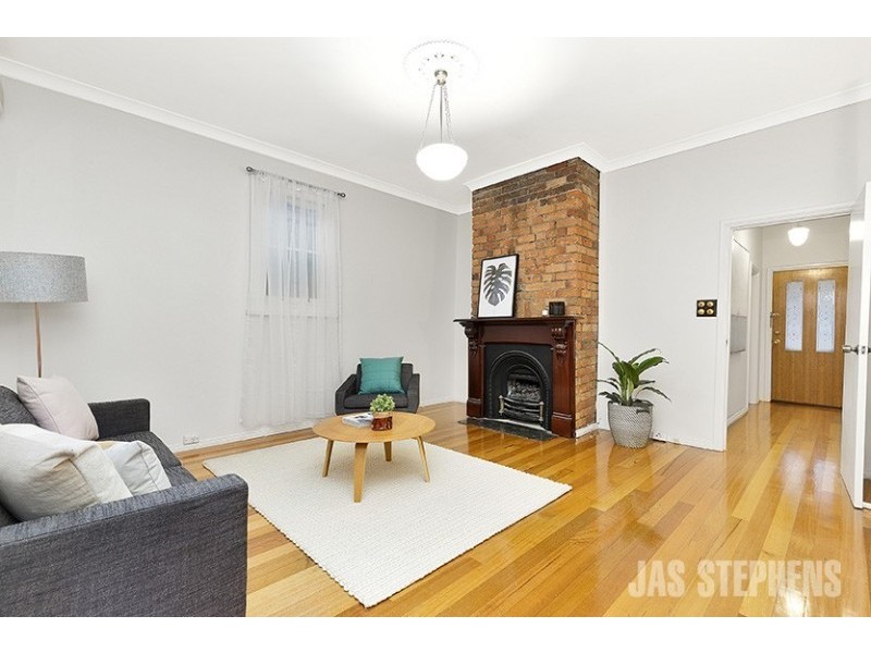 8 Kent Street, Yarraville VIC 3013