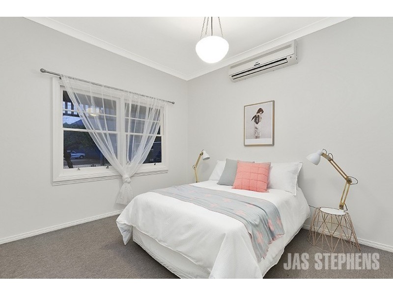 8 Kent Street, Yarraville VIC 3013