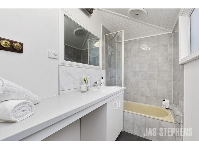 8 Kent Street, Yarraville VIC 3013