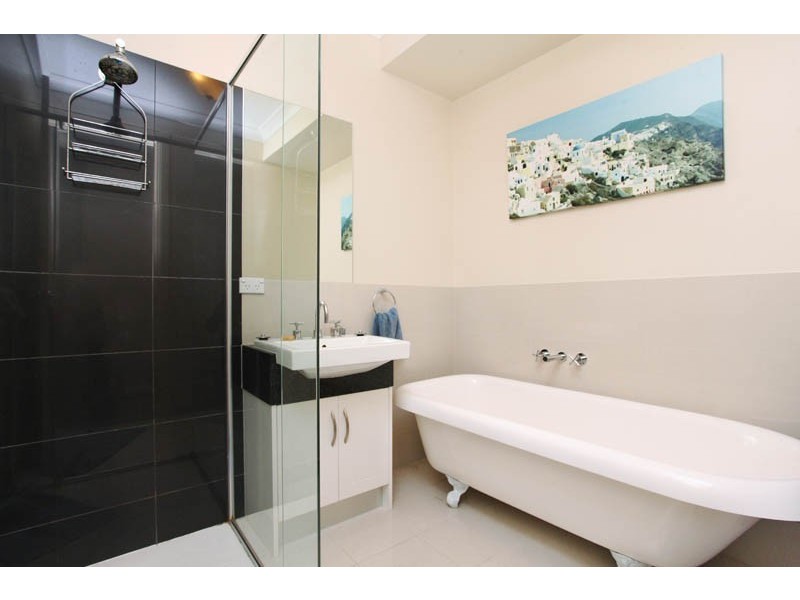 2 Marin Lane, Braybrook VIC 3019