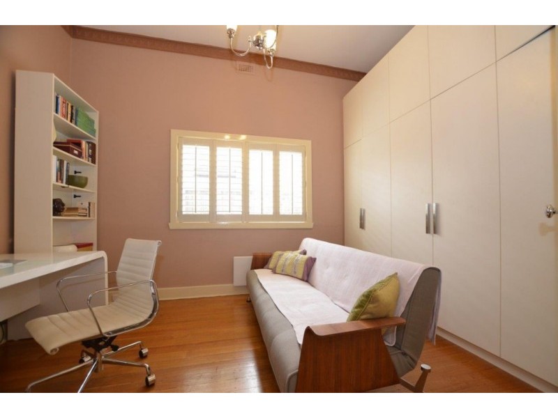 5 Edgar Street, Kingsville VIC 3012