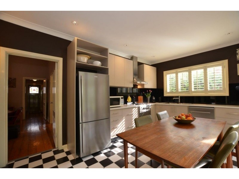 5 Edgar Street, Kingsville VIC 3012