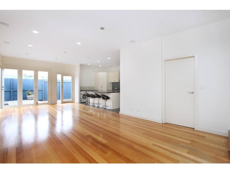 61 Chirnside Street, Kingsville VIC 3012