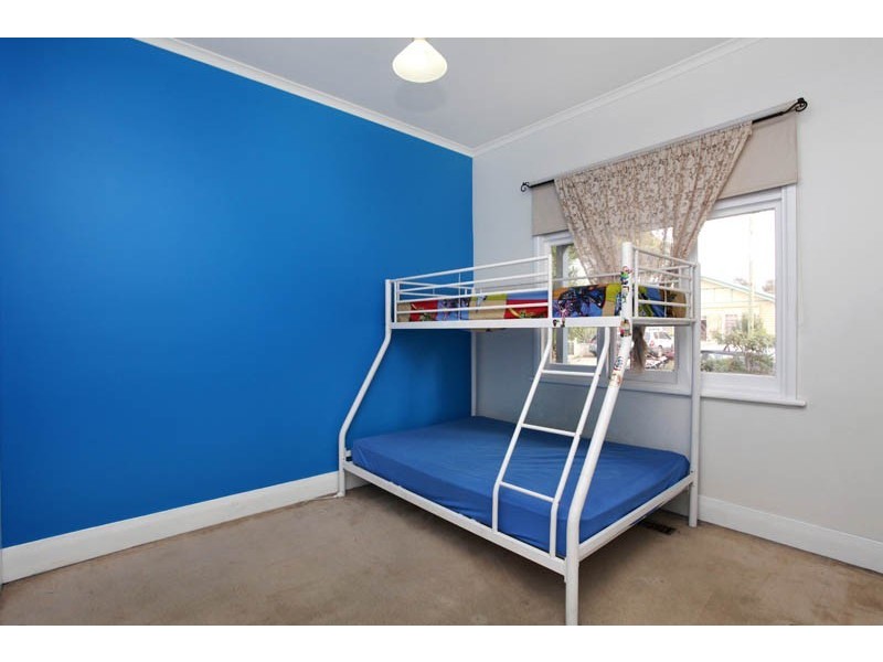 61 Chirnside Street, Kingsville VIC 3012