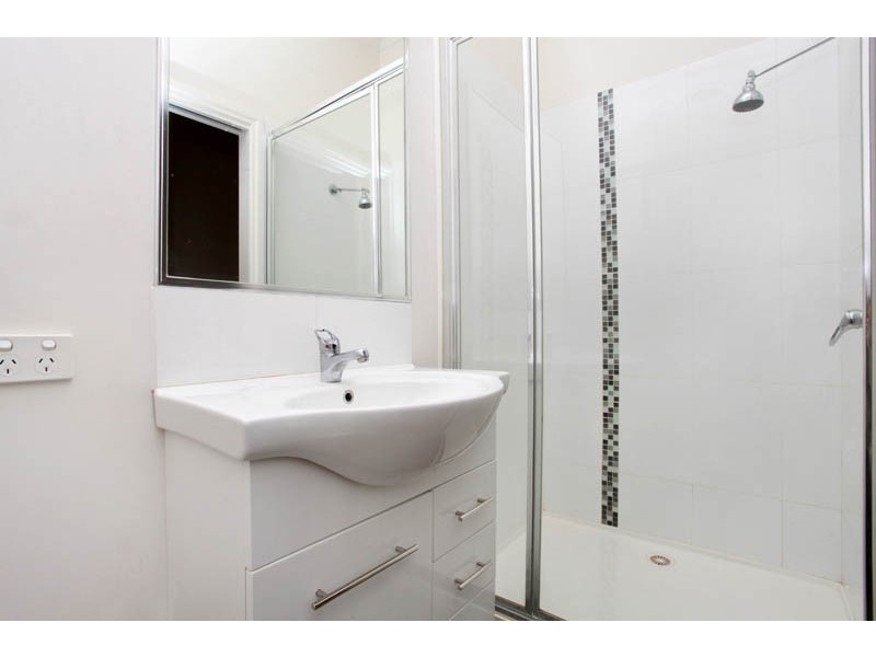 61 Chirnside Street, Kingsville VIC 3012