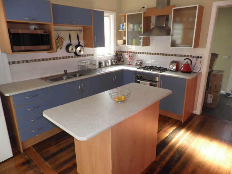 57 New Street, South Kingsville VIC 3015