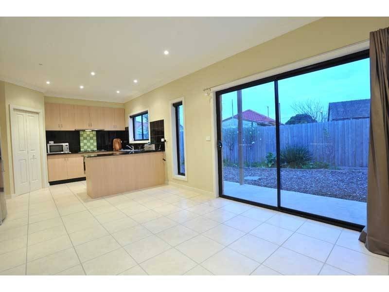 1/12 Curtin Court, Maidstone VIC 3012