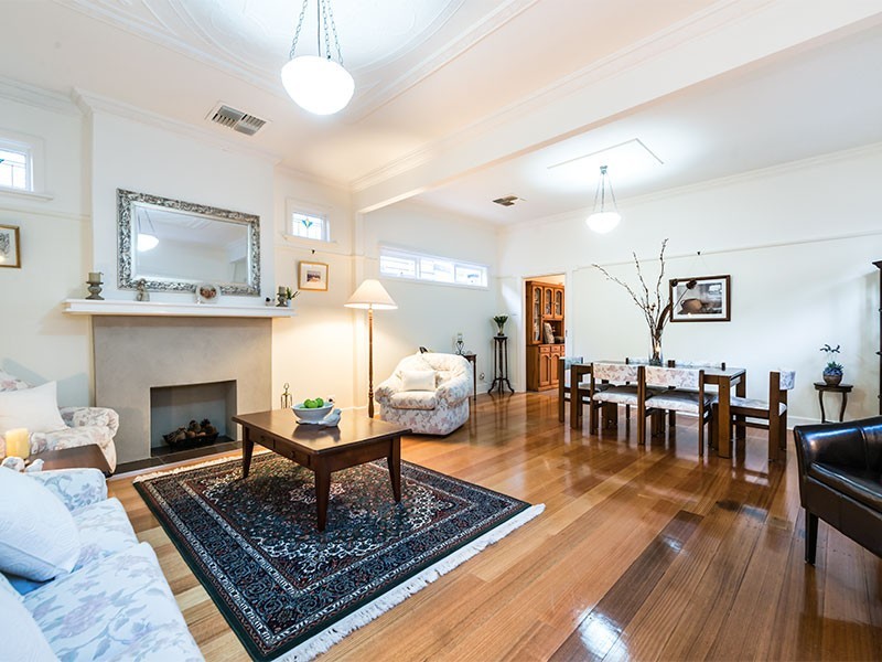 91 Summerhill Road, Footscray VIC 3011