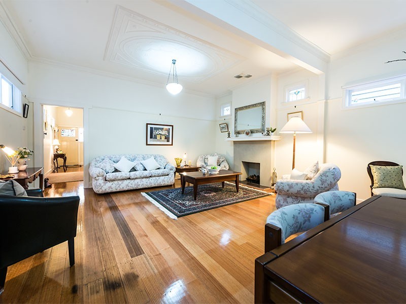 91 Summerhill Road, Footscray VIC 3011