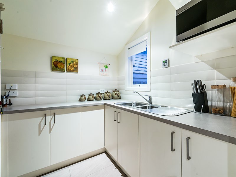 91 Summerhill Road, Footscray VIC 3011