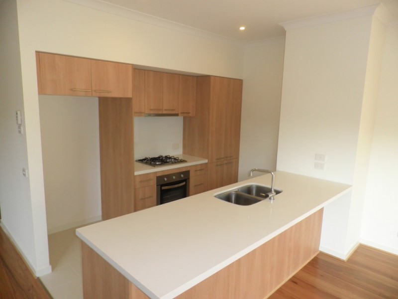 72 McDougall Drive, Footscray VIC 3011