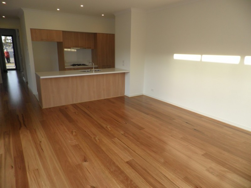 72 McDougall Drive, Footscray VIC 3011