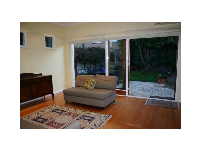 9 Dickens Street, Yarraville VIC 3013