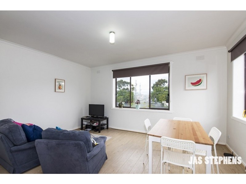 4/182 Mount Alexander Road, Flemington VIC 3031