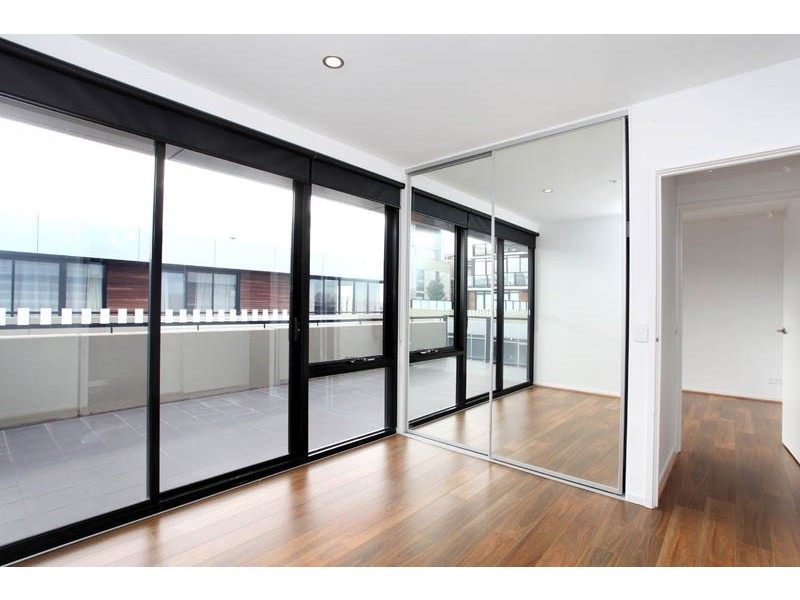 301/32 La Scala Avenue, Maribyrnong VIC 3032
