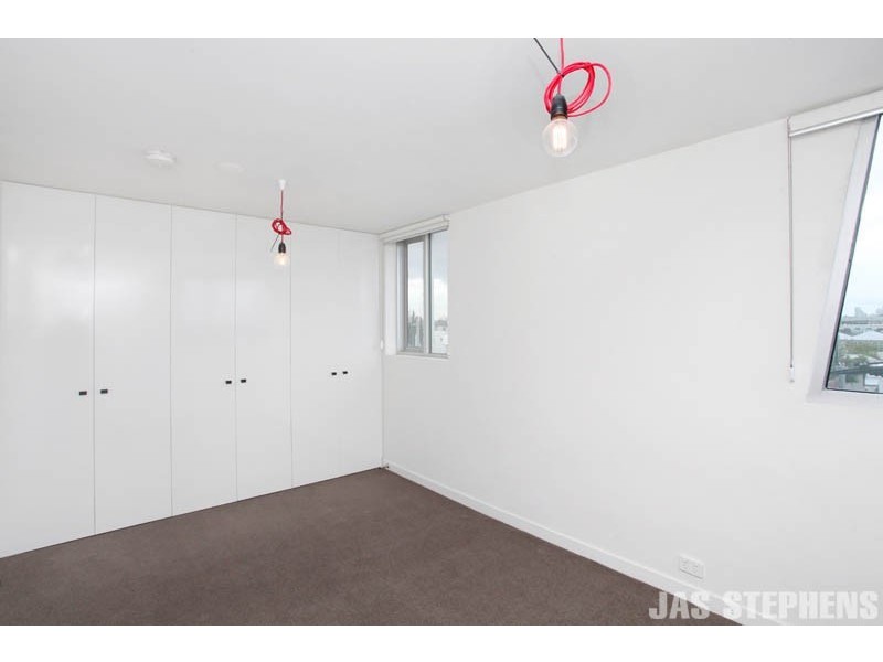 105/2 Alexander Street, Seddon VIC 3011