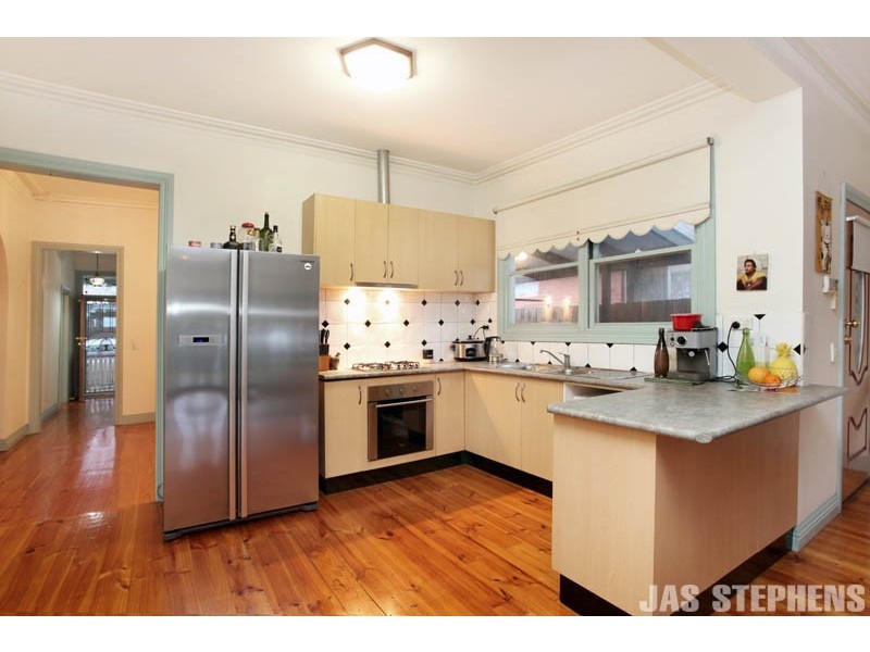 12 Maddock Street, Footscray VIC 3011