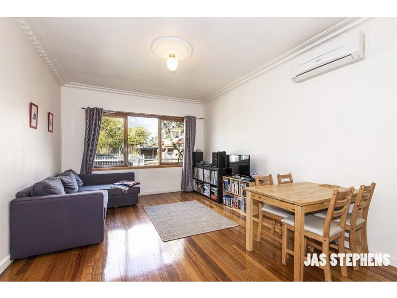 2 Burns Street, Maidstone VIC 3012