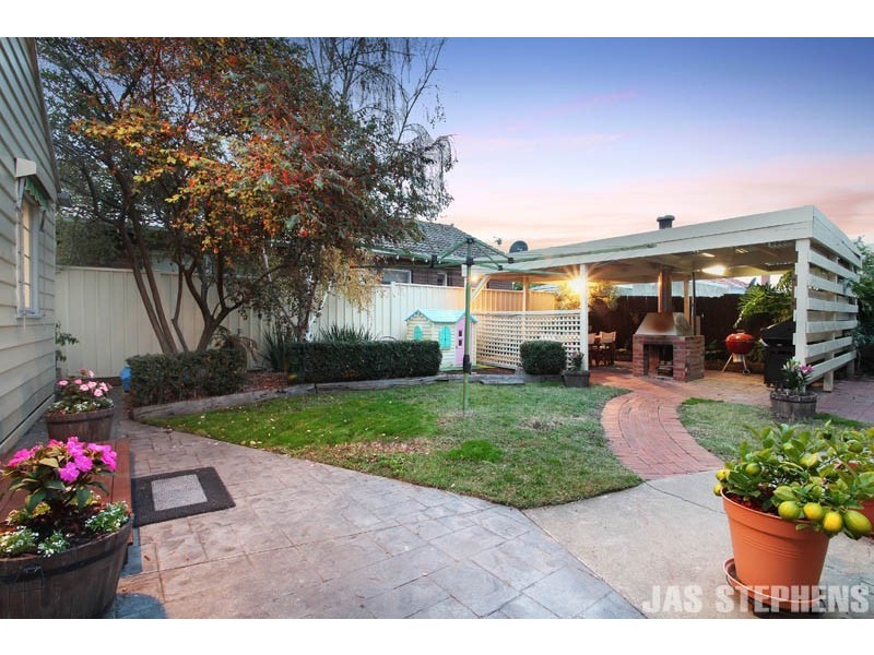 12 Busch Street, West Footscray VIC 3012