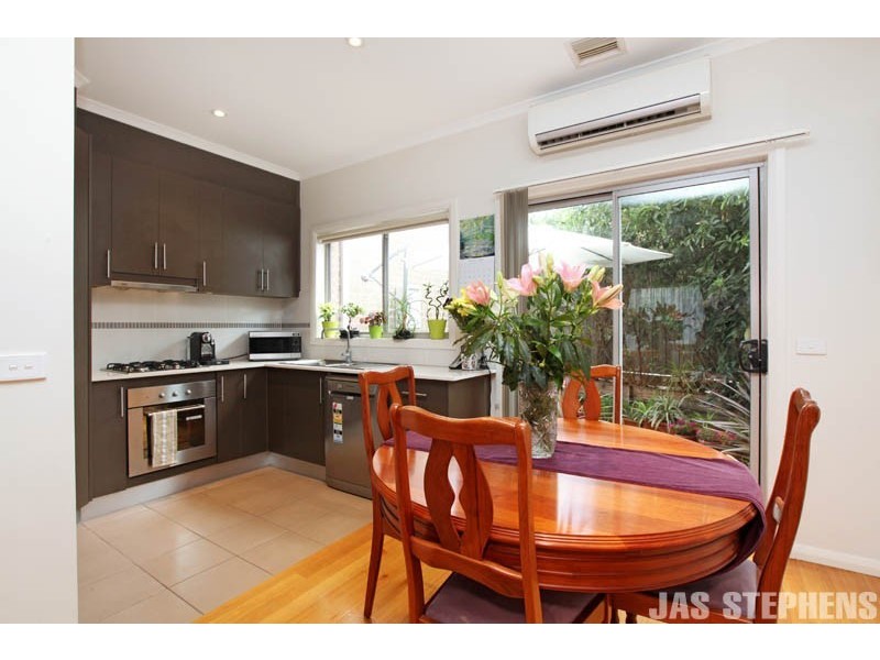 10/21 Waratah Street, West Footscray VIC 3012