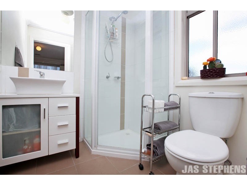 10/21 Waratah Street, West Footscray VIC 3012