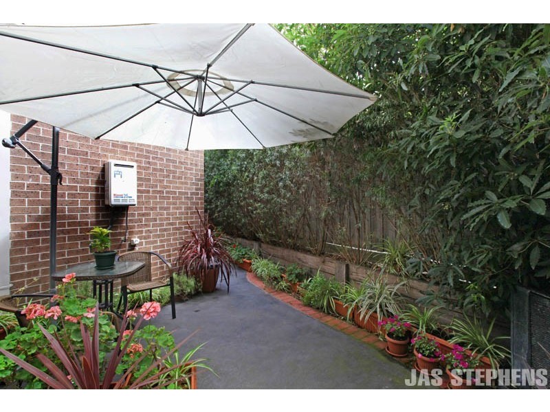 10/21 Waratah Street, West Footscray VIC 3012