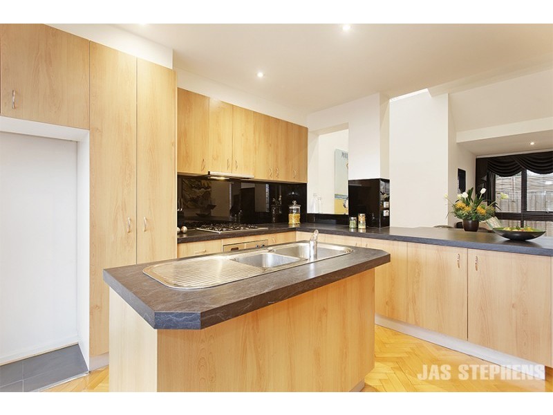 3/18 Clarendon Parade, West Footscray VIC 3012