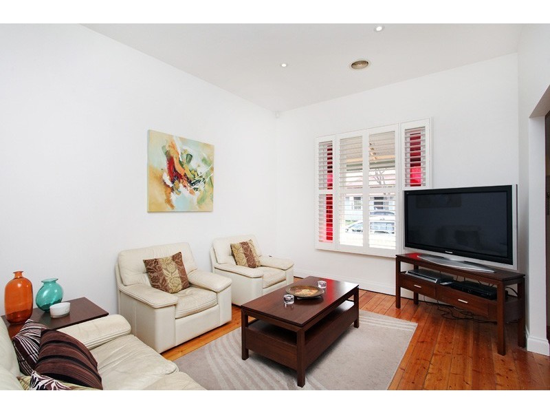 41 Charles Street, Seddon VIC 3011