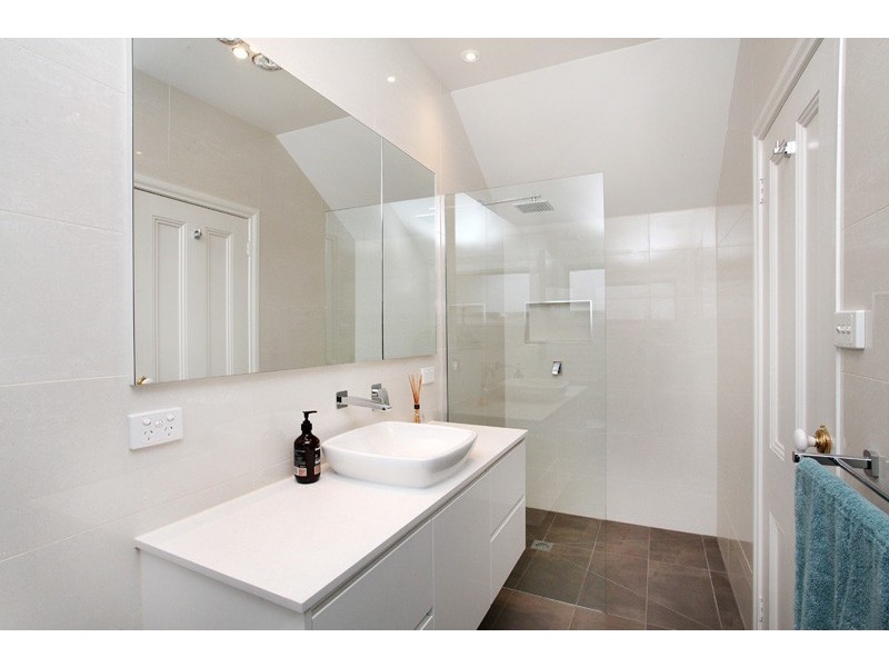 41 Charles Street, Seddon VIC 3011