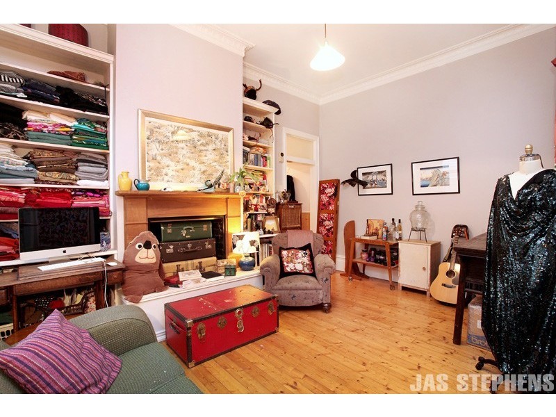 8 Darling Street, Footscray VIC 3011