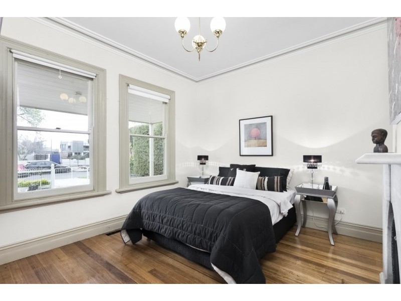 31 Schutt Street, Newport VIC 3015
