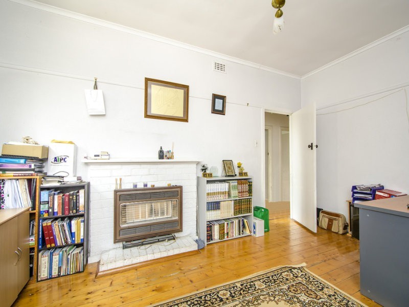 20 Bosquet Street, Maidstone VIC 3012