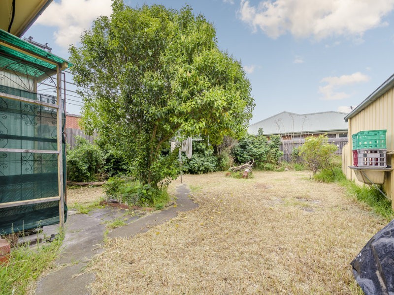 20 Bosquet Street, Maidstone VIC 3012