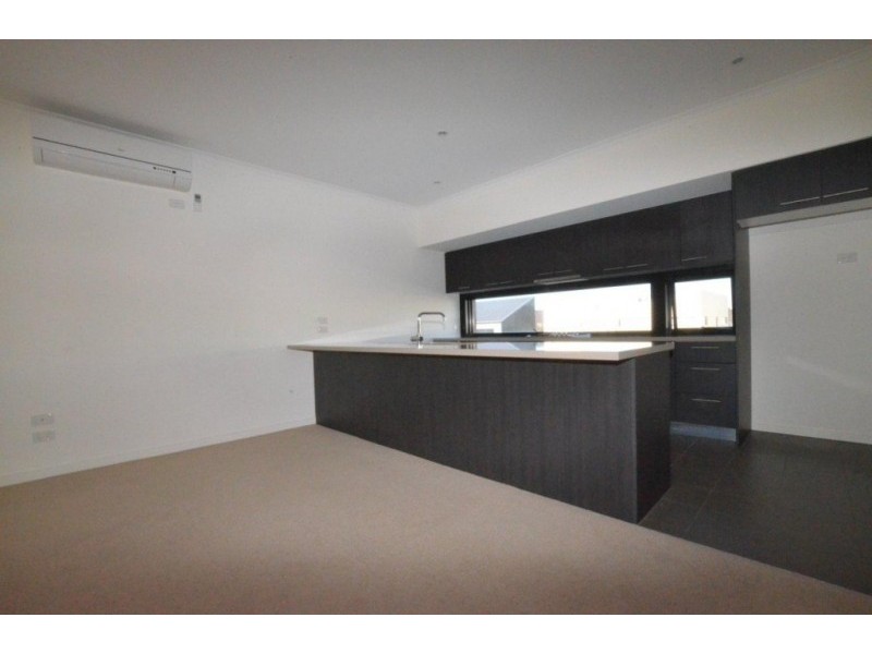 16/20 Hewitt Avenue, Footscray VIC 3011