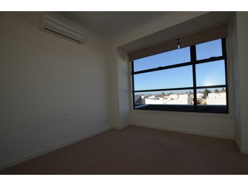 16/20 Hewitt Avenue, Footscray VIC 3011