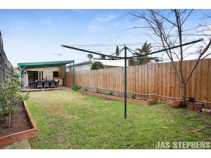 4 Berry Street, Yarraville VIC 3013