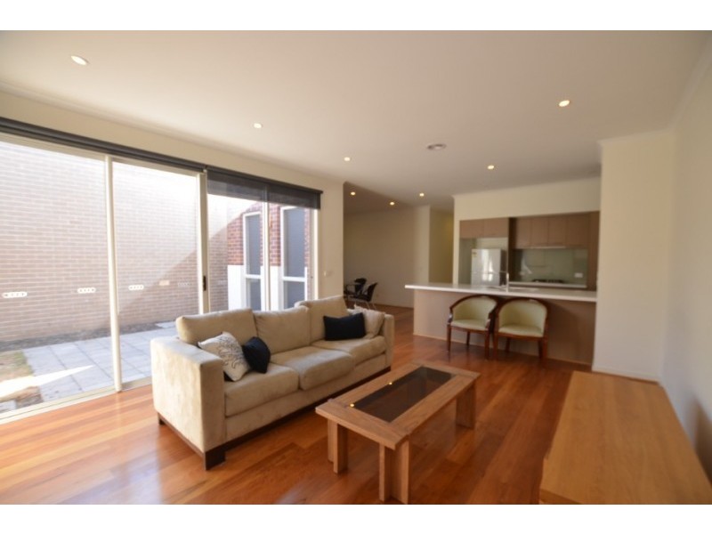 4 Beaurepaire Parade, Footscray VIC 3011