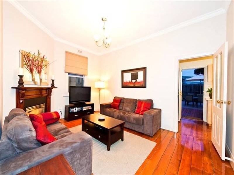 9 Dawson Avenue, Footscray VIC 3011